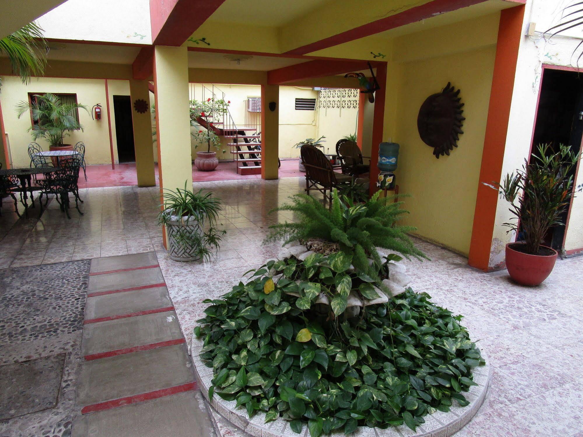 Hotel Lorimar Ла-Пас Экстерьер фото